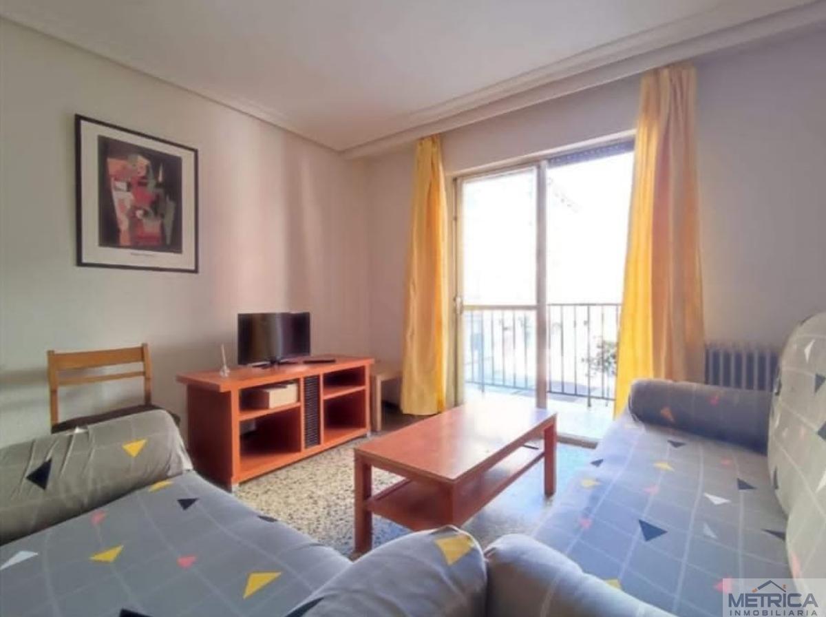 For rent of flat in Salamanca