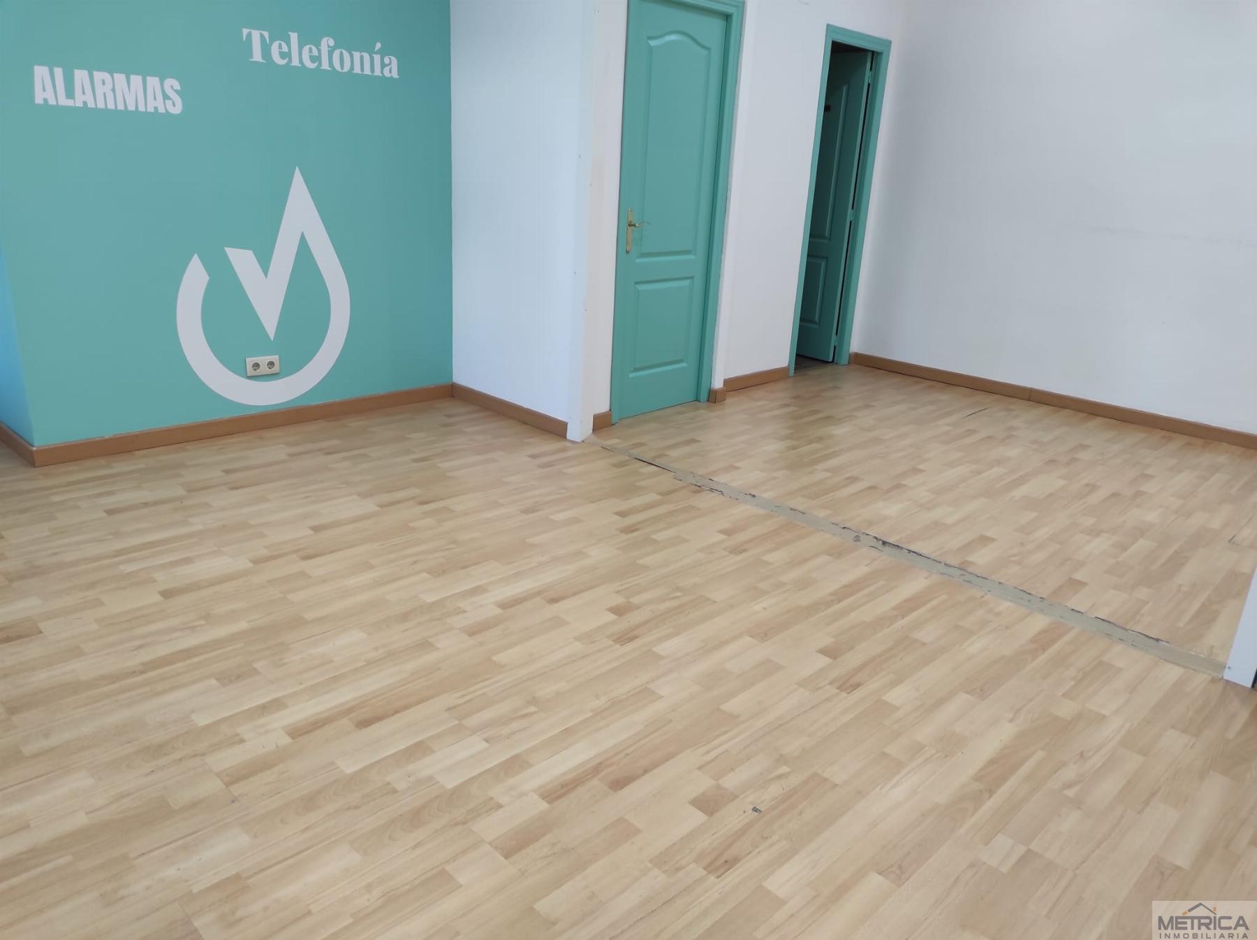 For rent of commercial in Salamanca