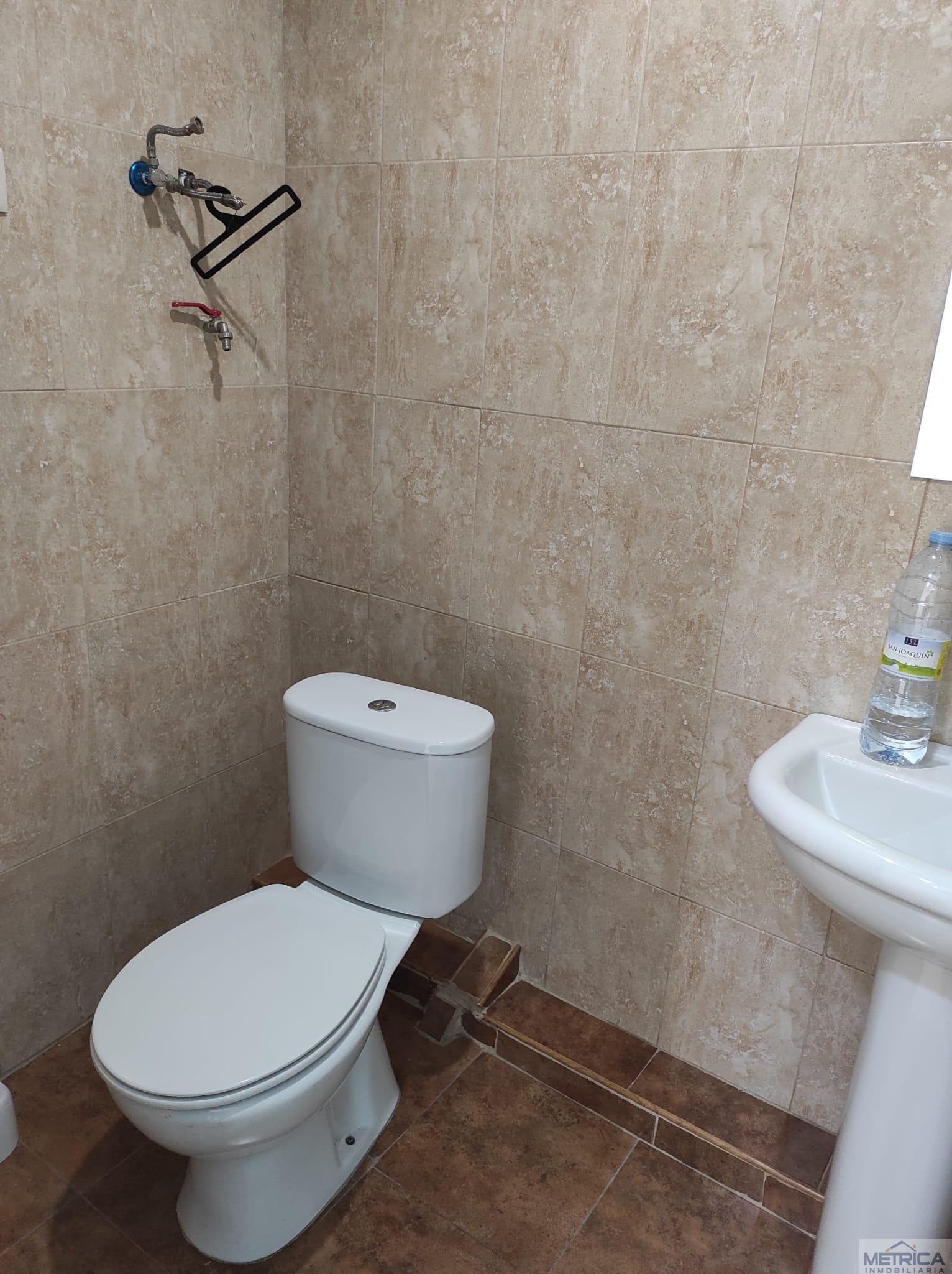 For rent of commercial in Salamanca