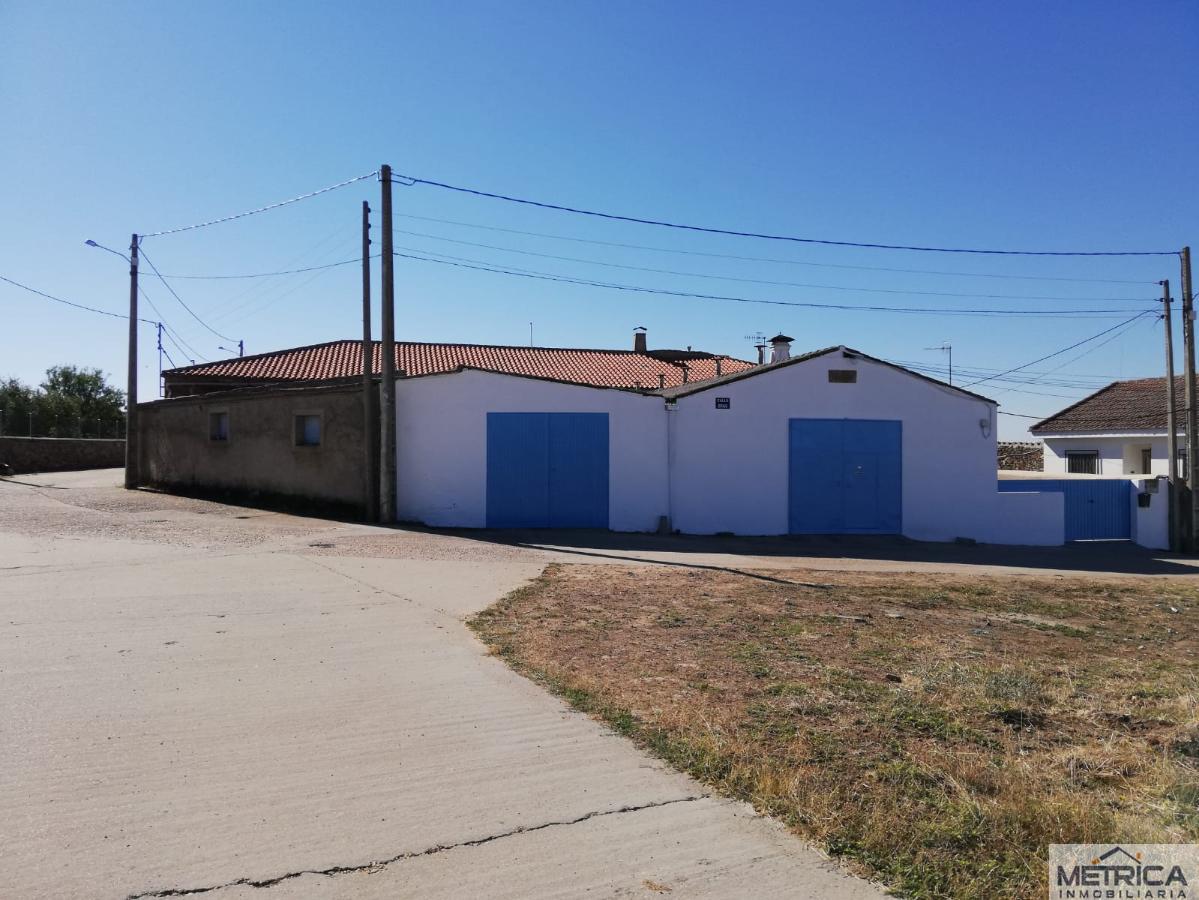 Venta de casa en Viñuela de Sayago