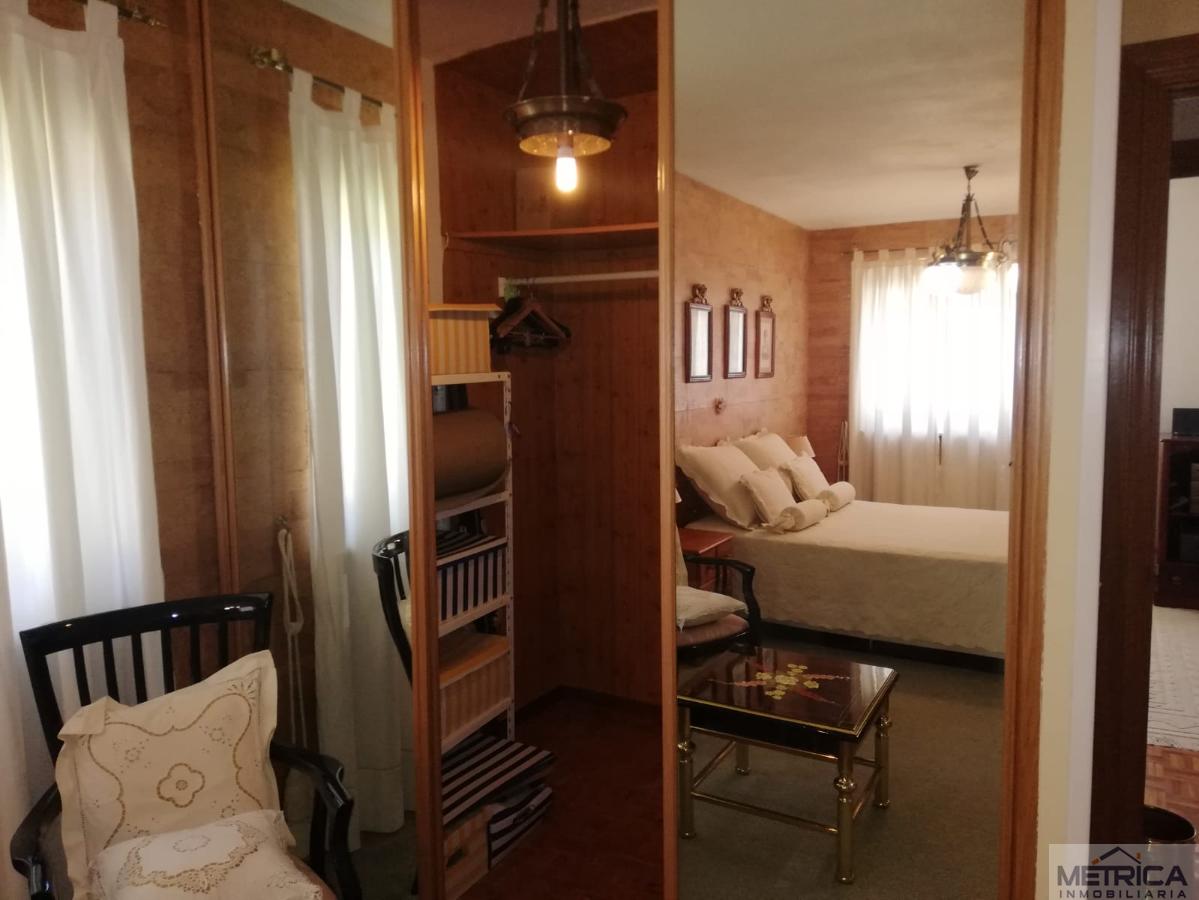 Venta de chalet en Castellanos de Villiquera