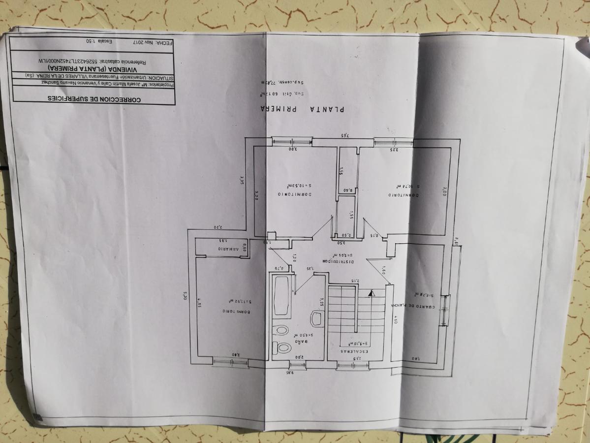 Venta de chalet en Villares de la Reina