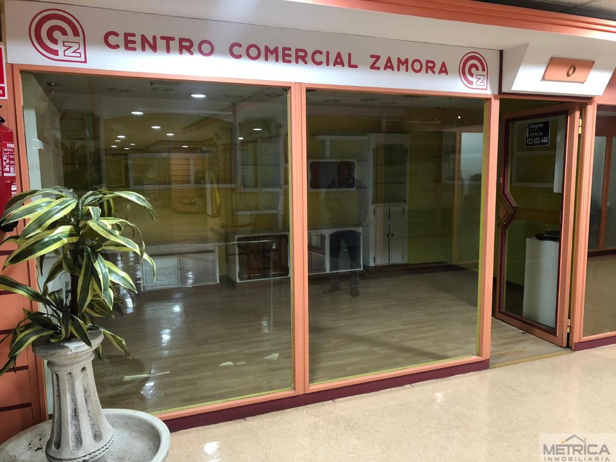 Venta de local comercial en Salamanca