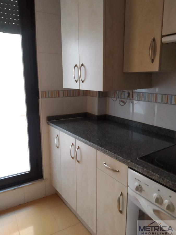 For rent of flat in Villares de la Reina