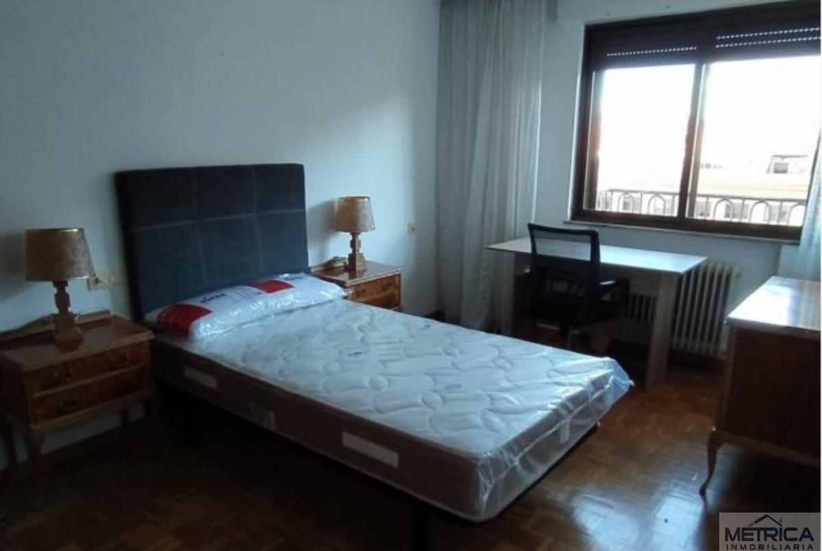 For sale of flat in Salamanca