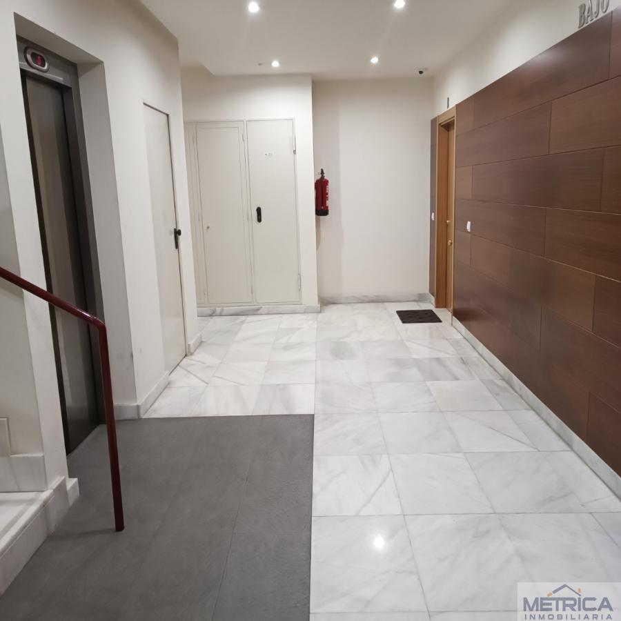 For sale of flat in Santa Marta de Tormes