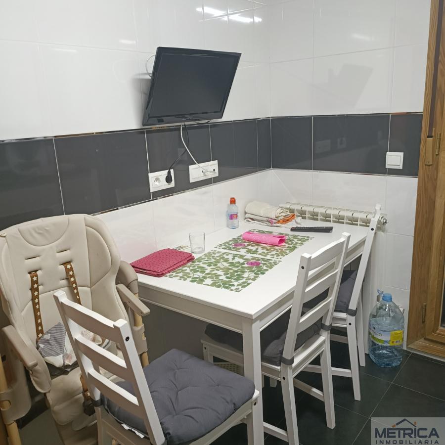 For sale of flat in Santa Marta de Tormes