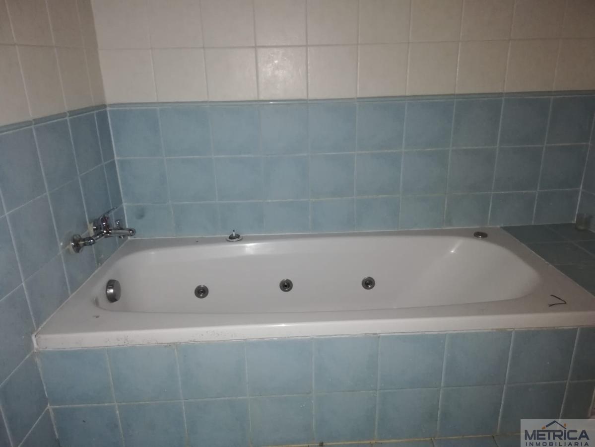 For sale of house in Salamanca