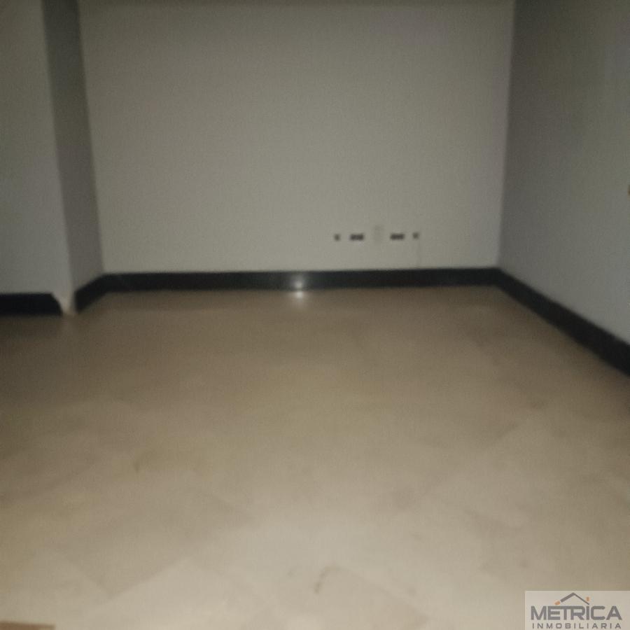 For sale of commercial in Salamanca