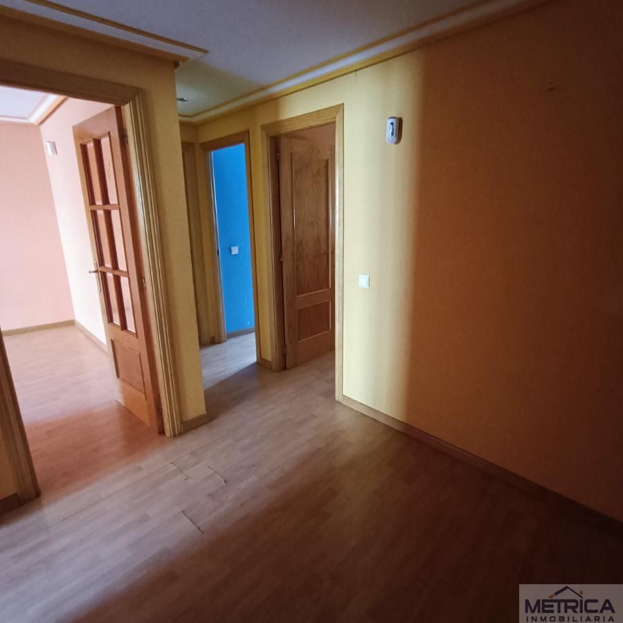 For sale of flat in Salamanca