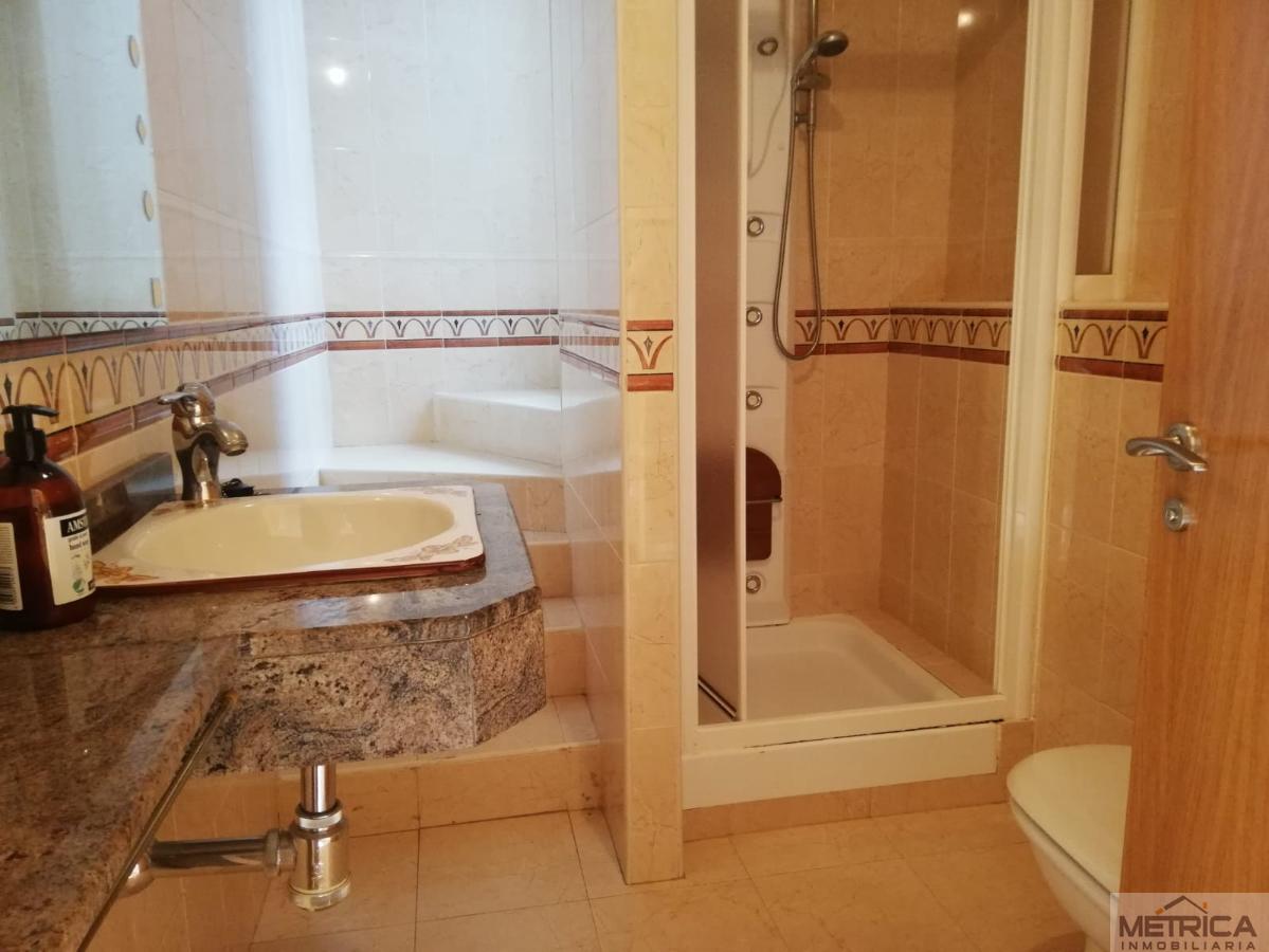 For sale of apartment in Villares de la Reina