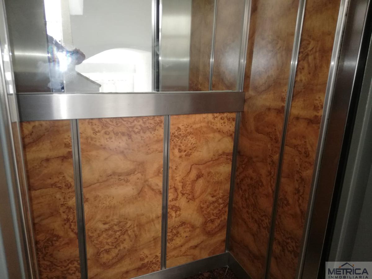 For sale of flat in Salamanca