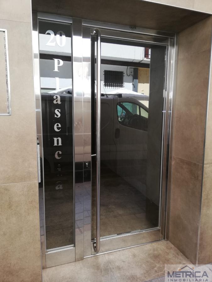 For sale of flat in Salamanca