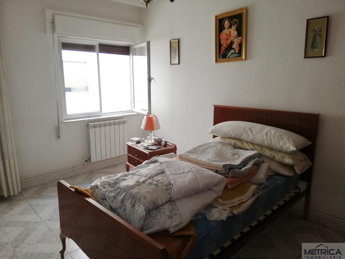 For sale of flat in Salamanca