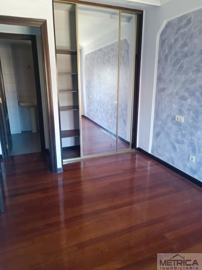 For sale of flat in Salamanca