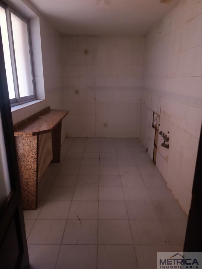 For sale of flat in Salamanca