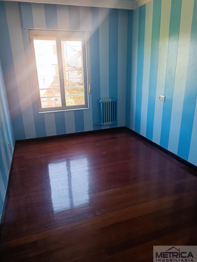 For sale of flat in Salamanca