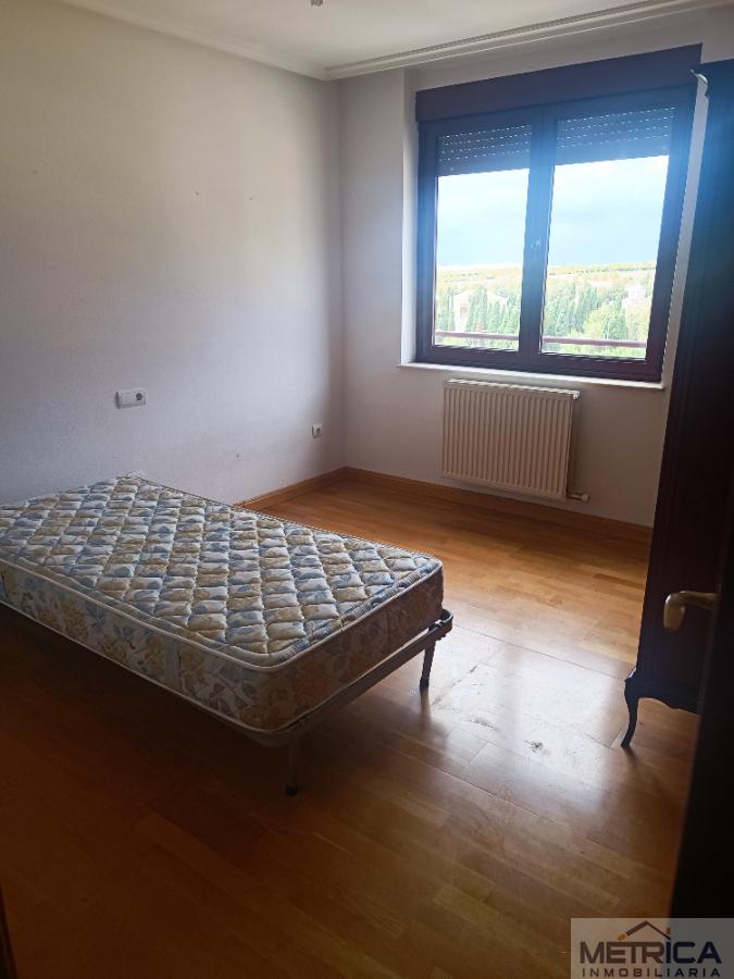 For sale of flat in Salamanca