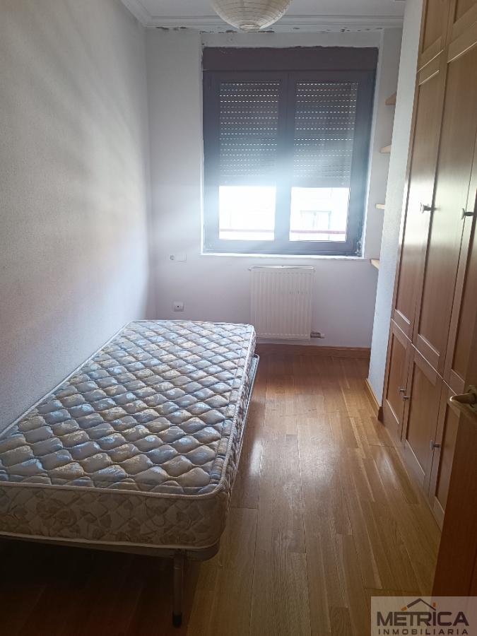 For sale of flat in Salamanca