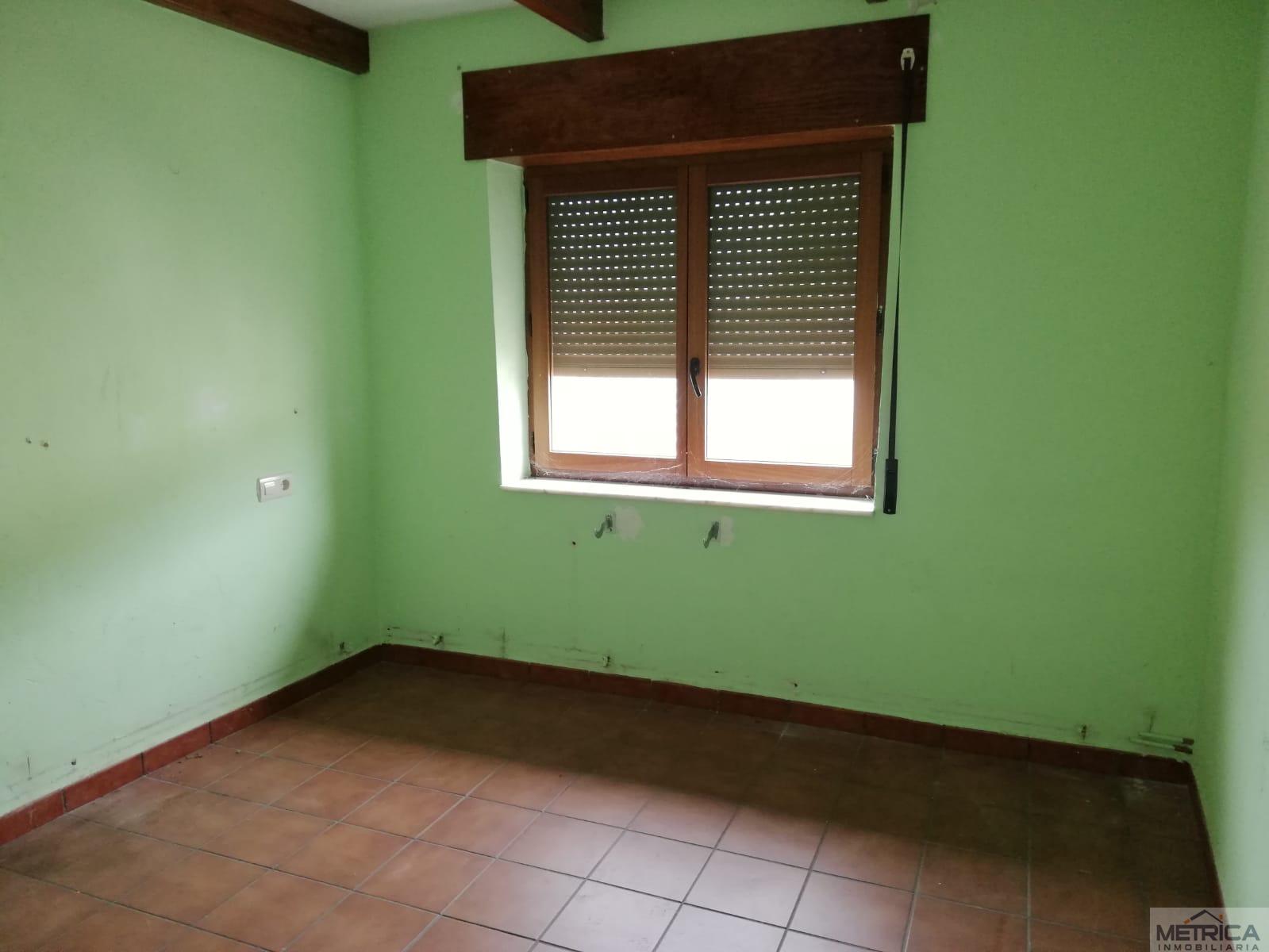 For sale of hotel in Torresmenudas