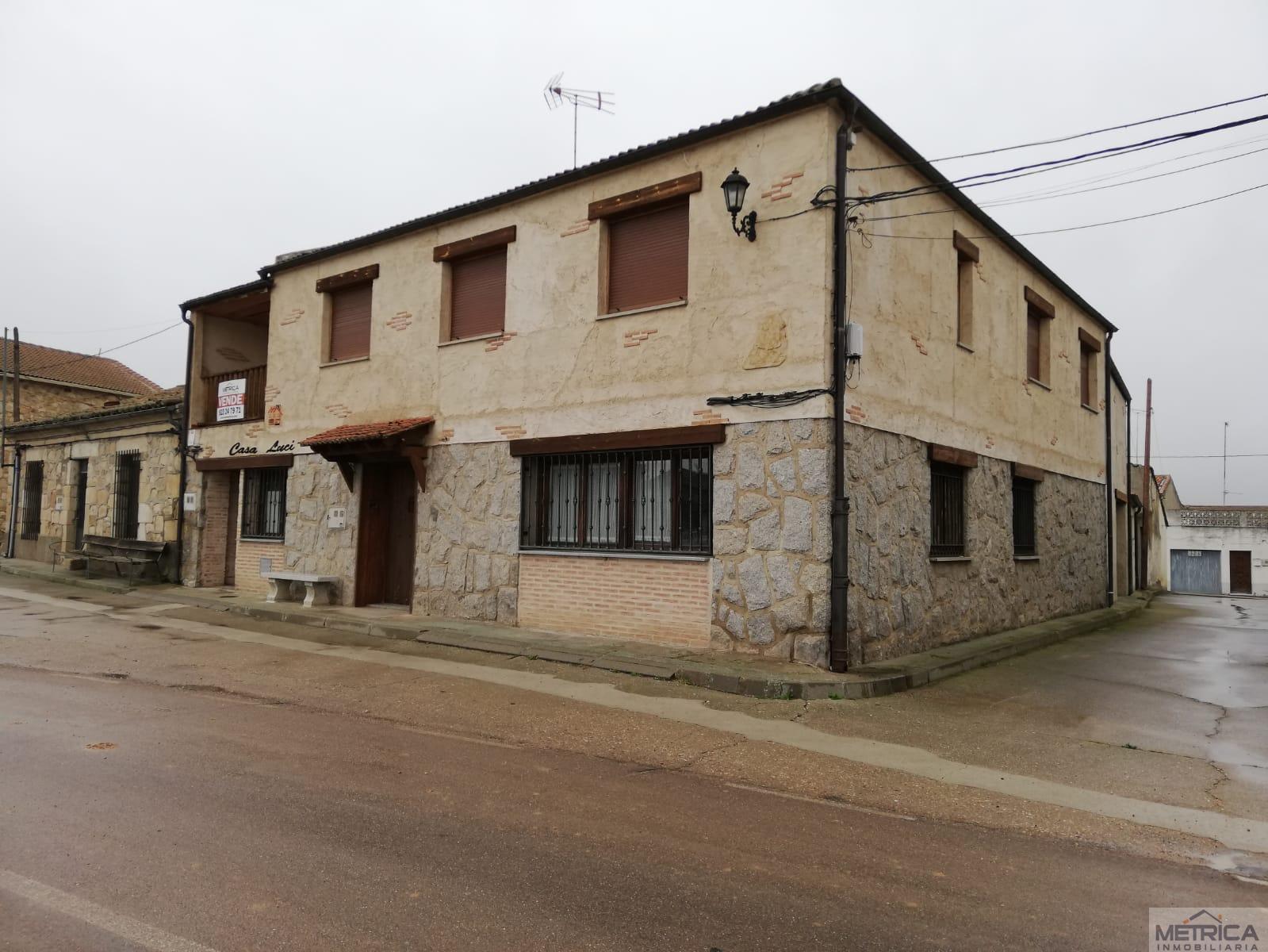 For sale of hotel in Torresmenudas