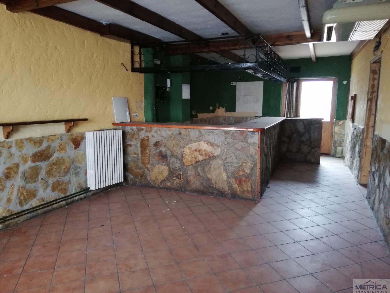 For sale of hotel in Torresmenudas