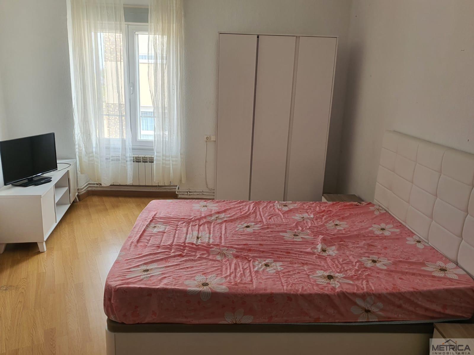 For sale of flat in Salamanca