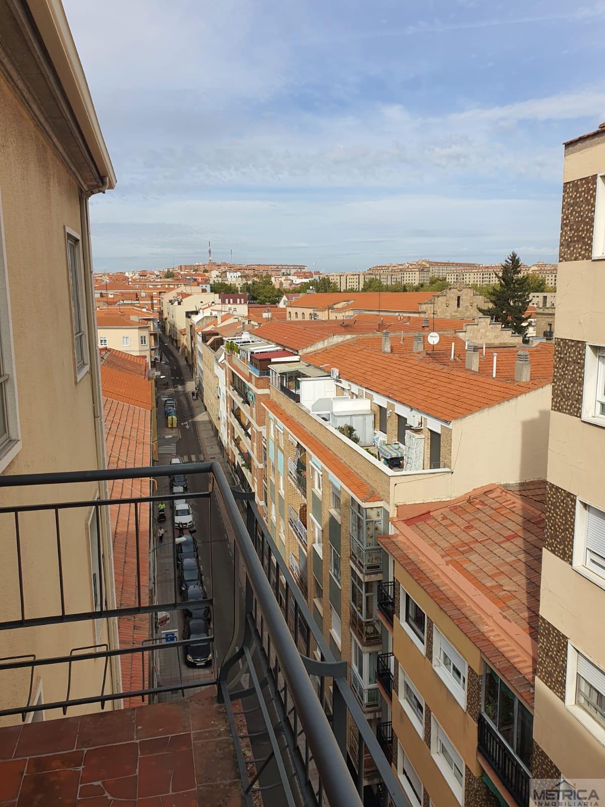For sale of flat in Salamanca
