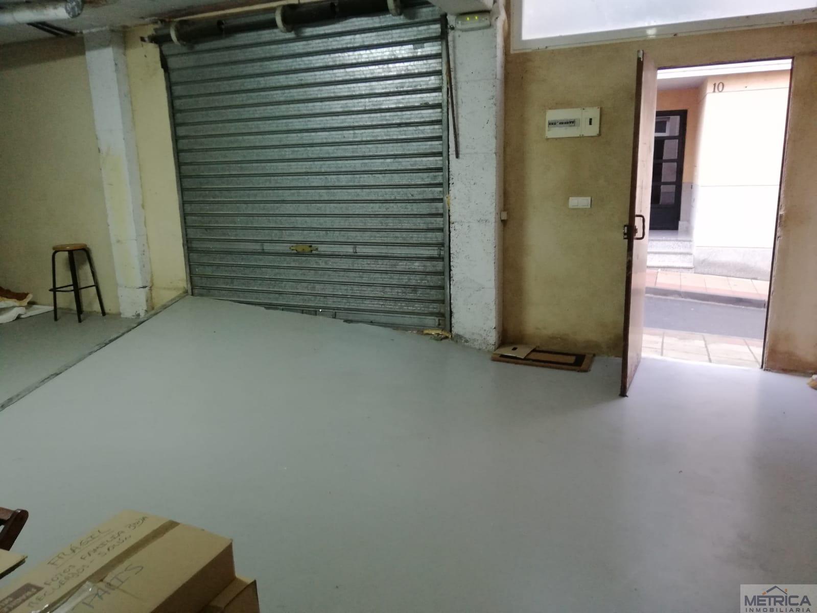 Venta de local comercial en Villamayor