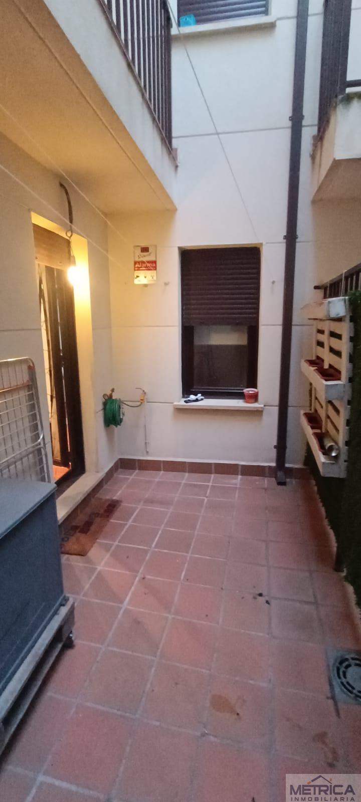 For sale of flat in Castellanos de Moriscos