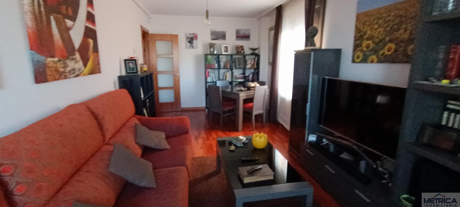 For sale of flat in Castellanos de Moriscos