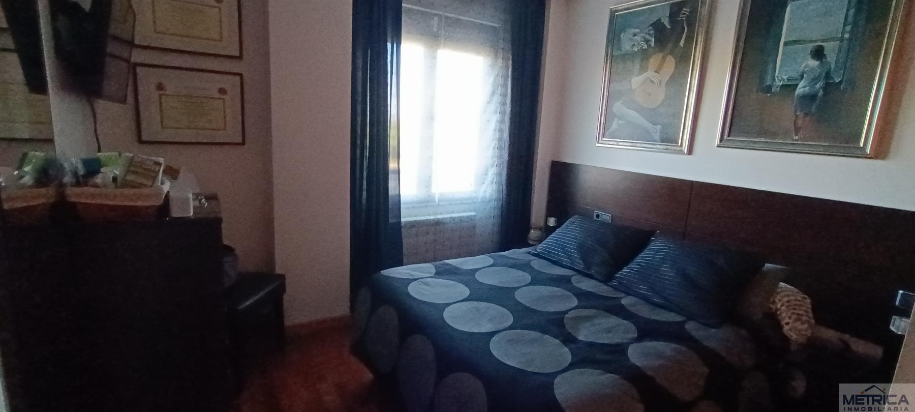 For sale of flat in Castellanos de Moriscos
