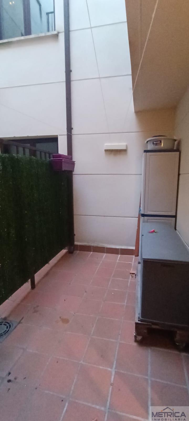 For sale of flat in Castellanos de Moriscos