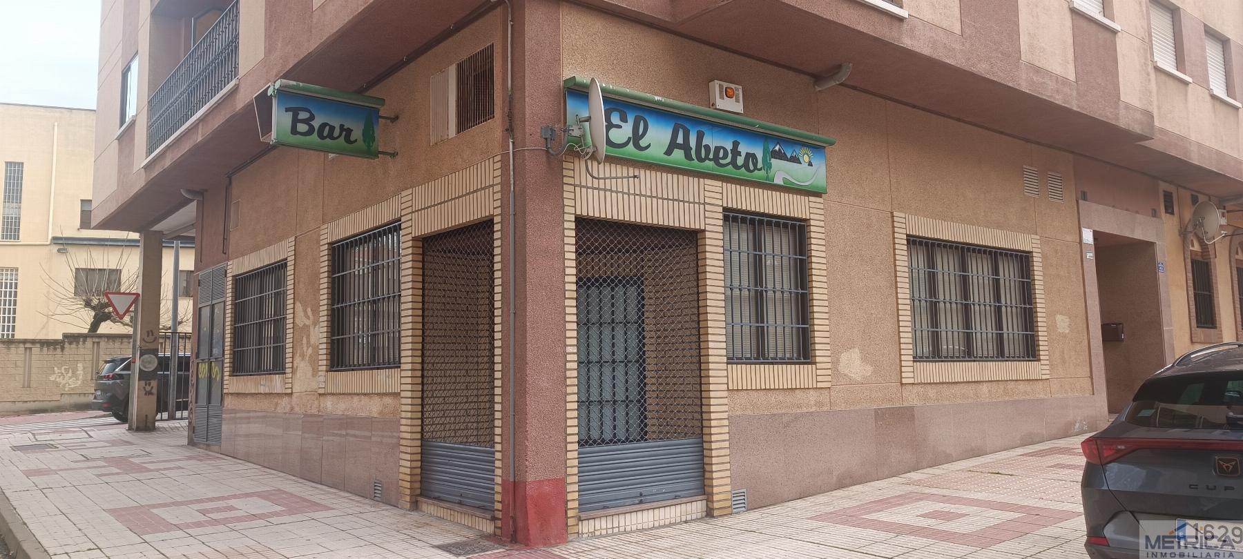 Venta de local comercial en Salamanca