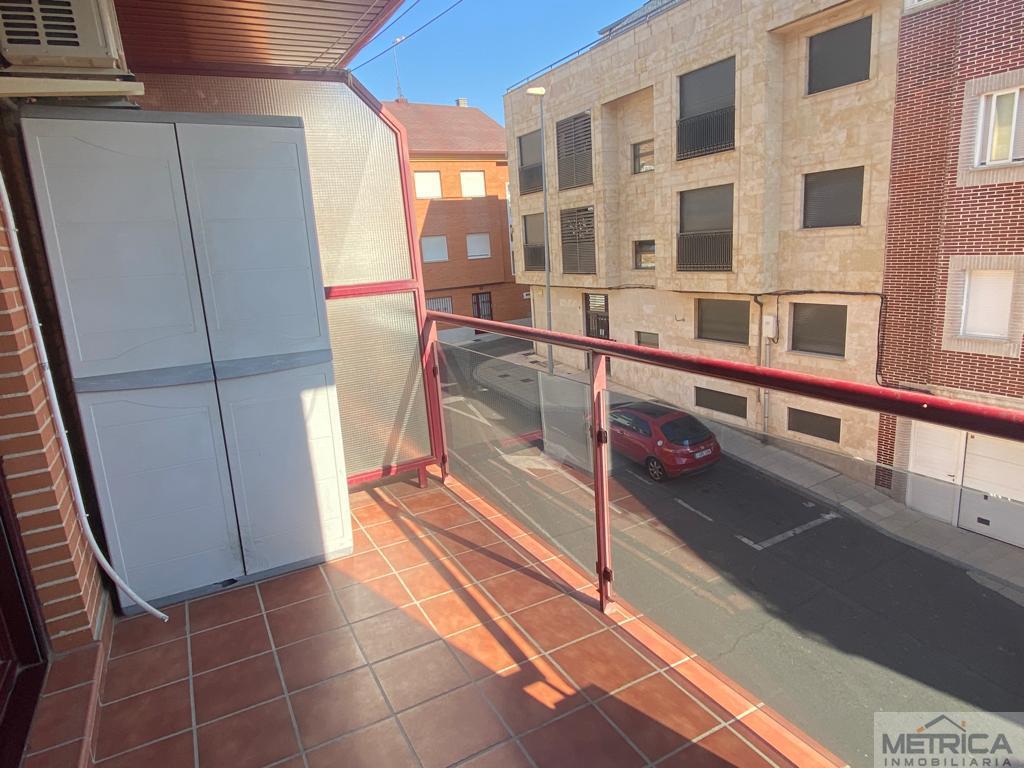 For sale of flat in Salamanca