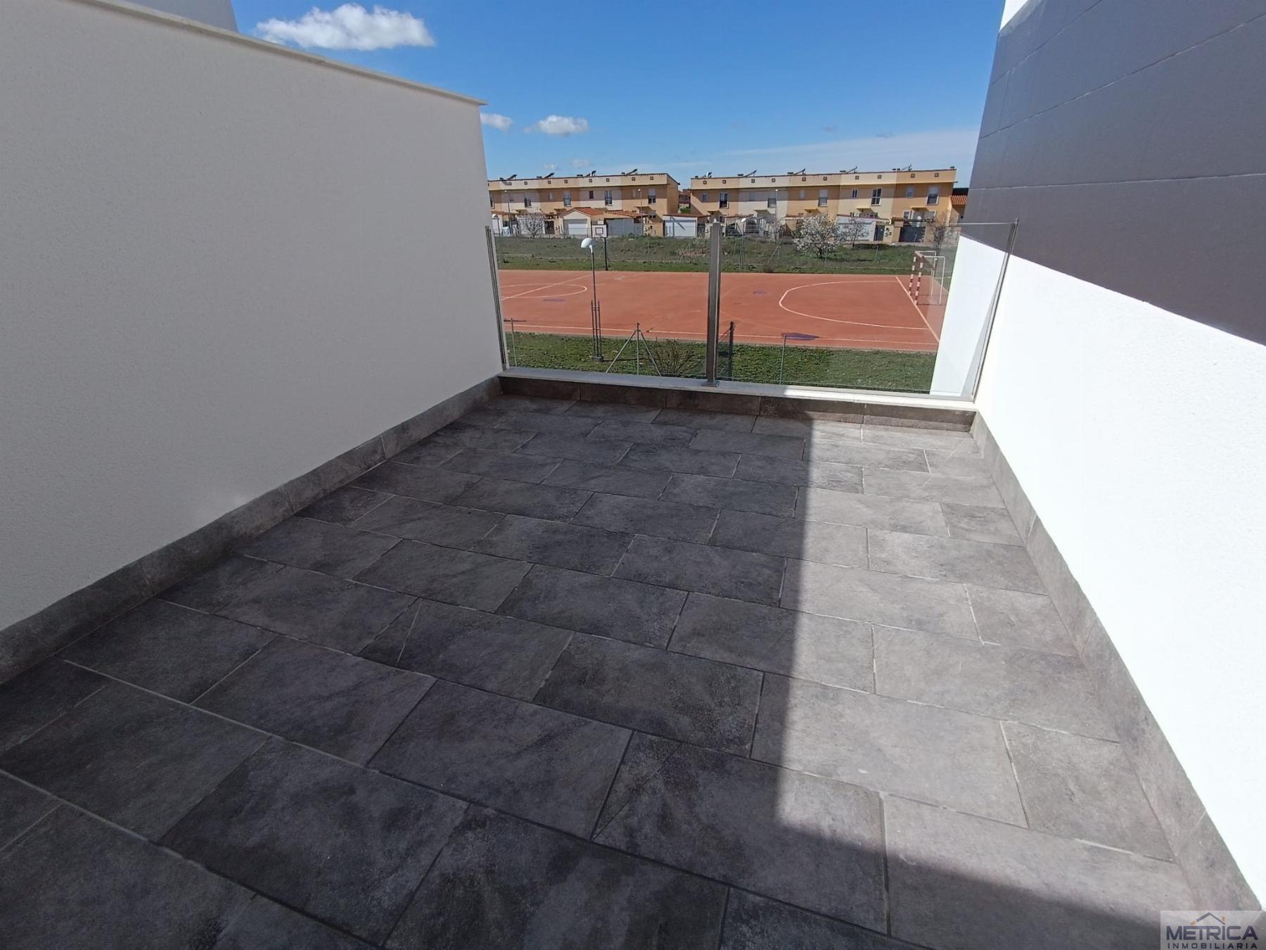 For sale of chalet in Doñinos de Salamanca