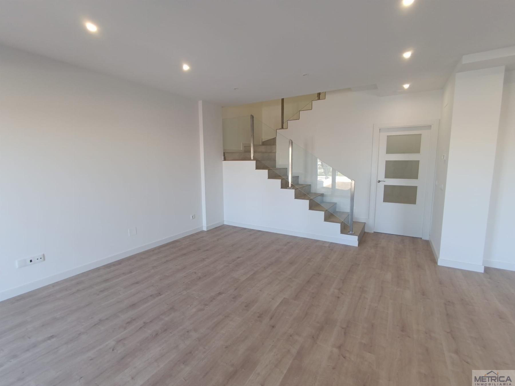 For sale of chalet in Doñinos de Salamanca