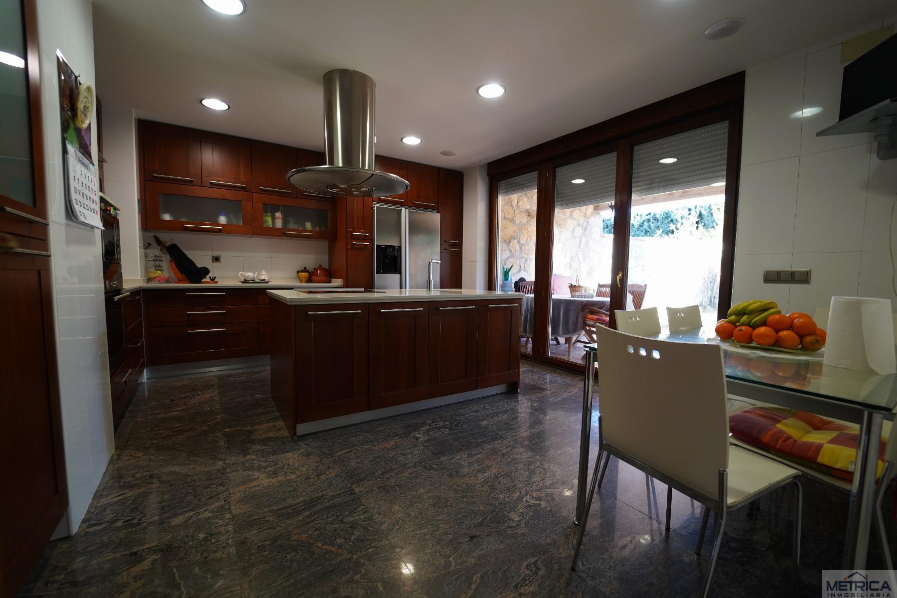 Venta de chalet en Santa Marta de Tormes Venta de chalet en Santa Marta de Tormes