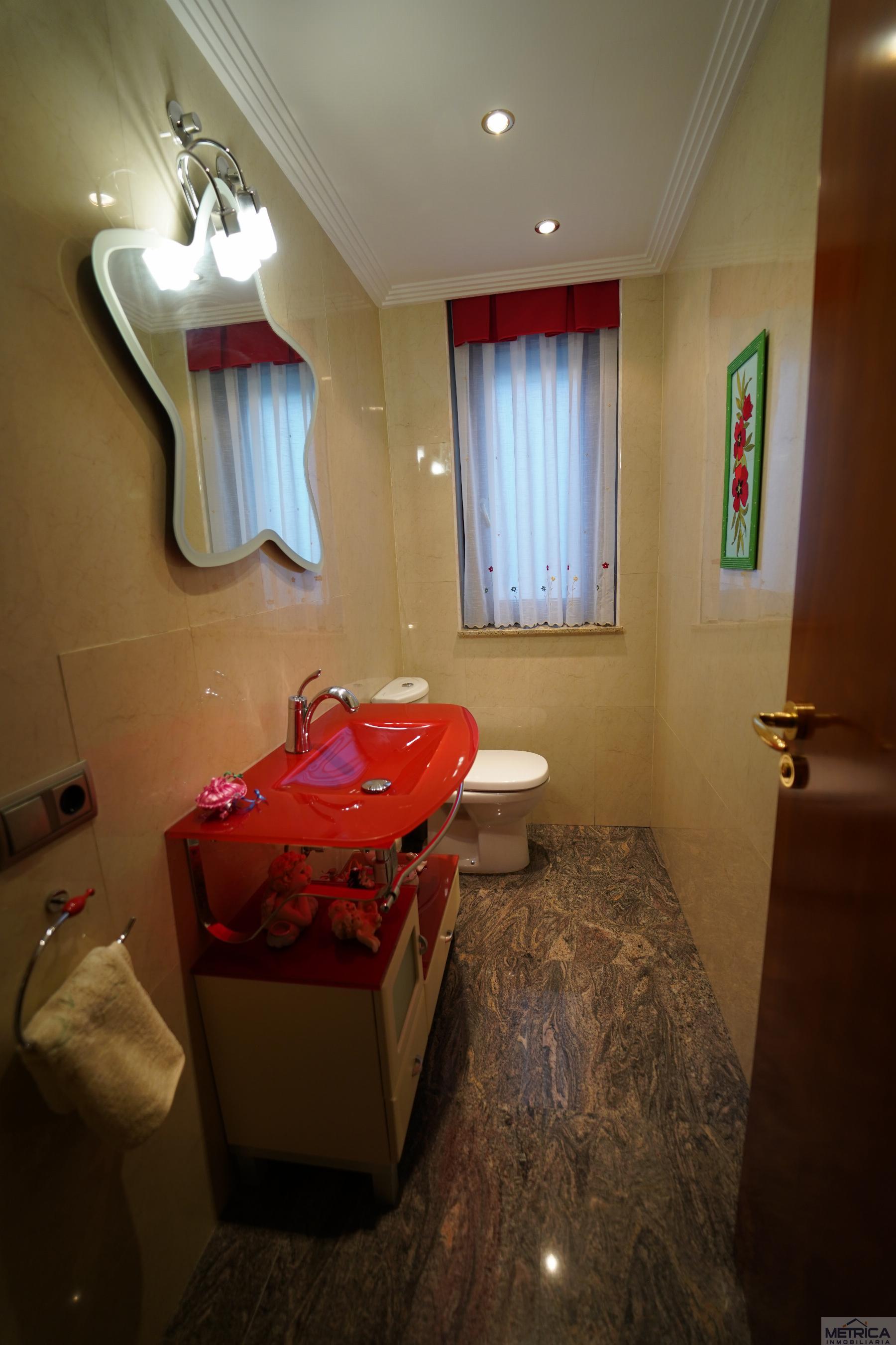 Venta de chalet en Santa Marta de Tormes Venta de chalet en Santa Marta de Tormes