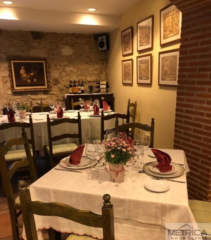 Venta de edificio en Villamayor