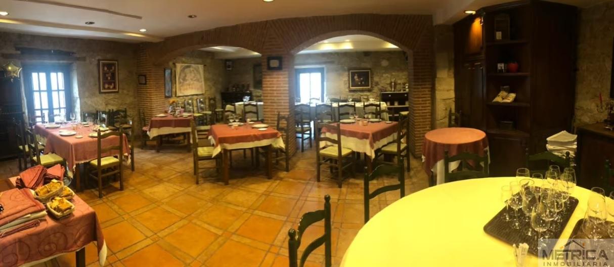 Venta de edificio en Villamayor