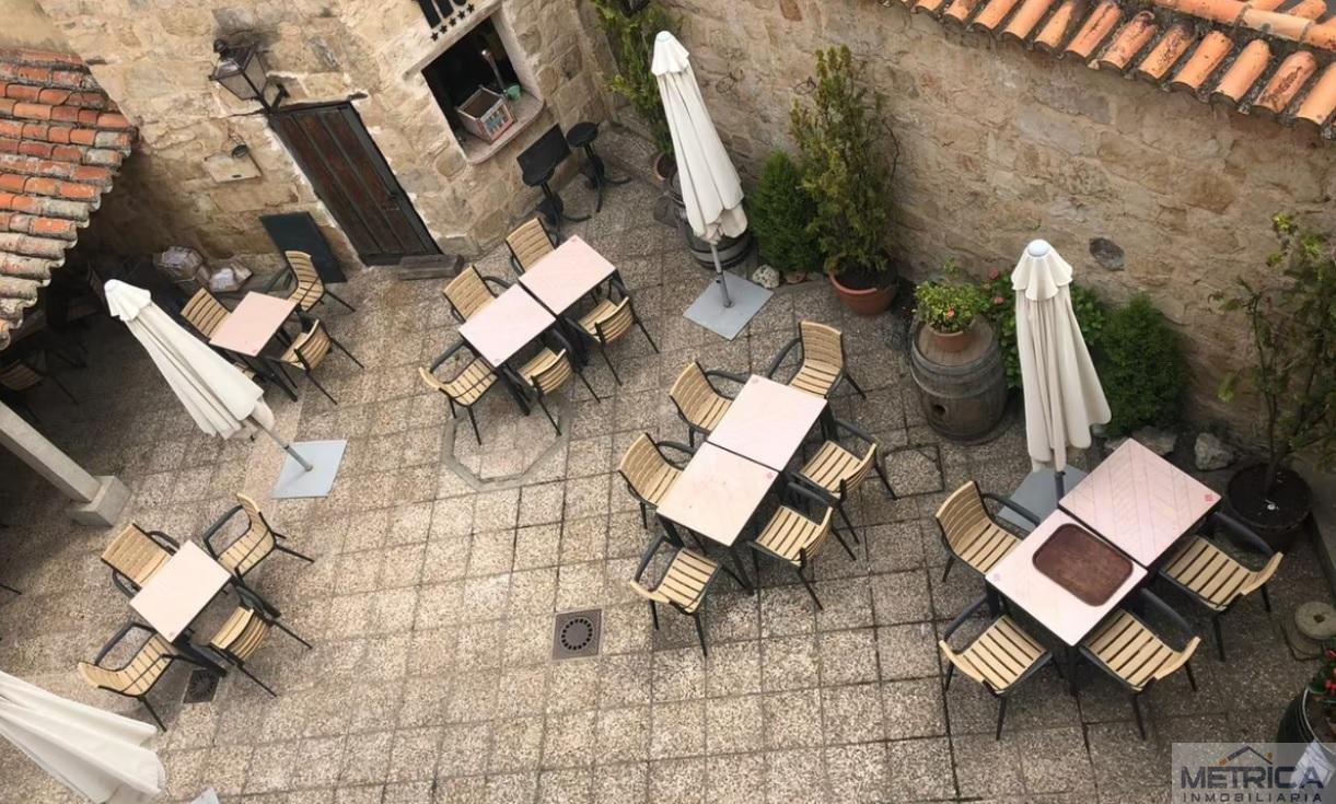 Venta de edificio en Villamayor