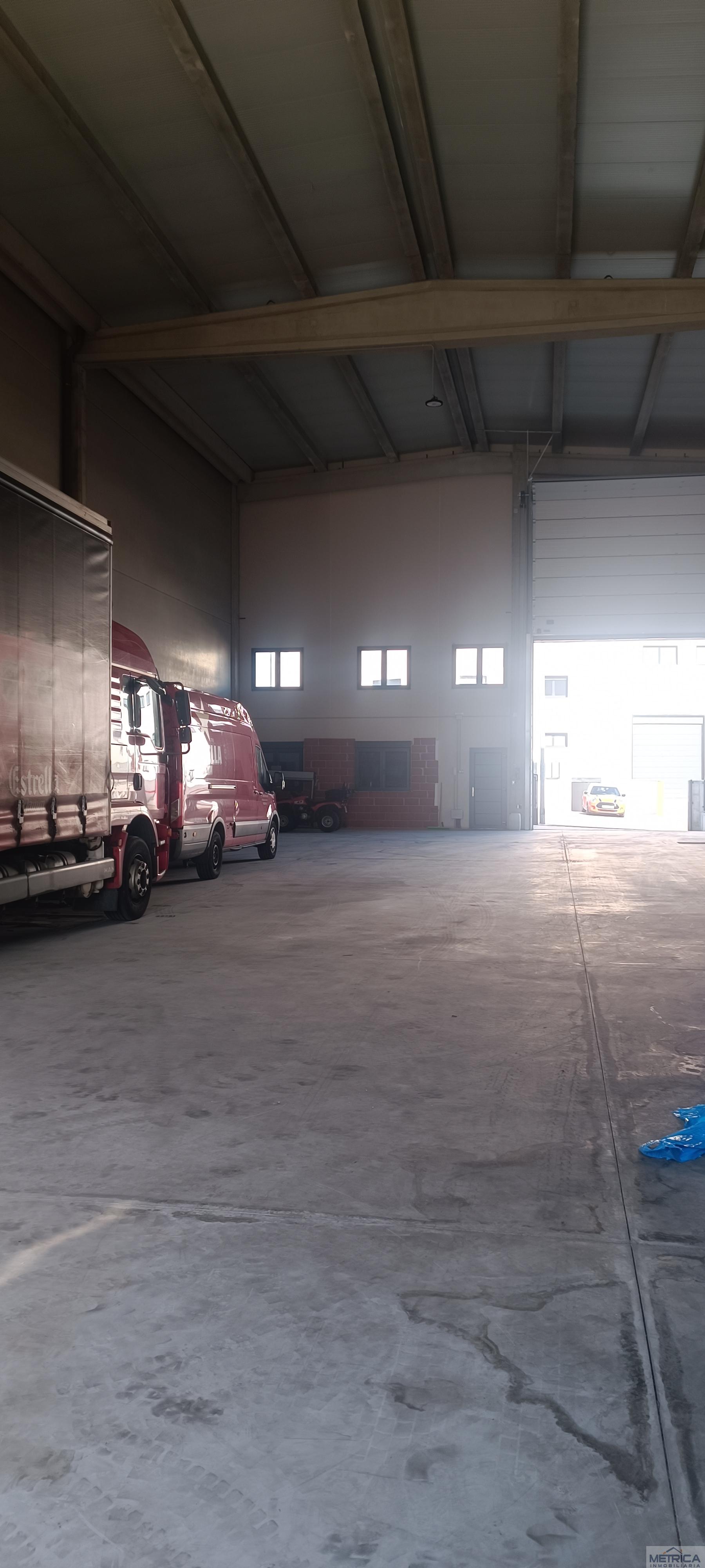 For rent of industrial plant/warehouse in Carbajosa de la Sagrada