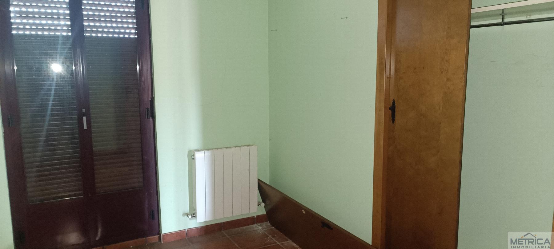 Venta de casa en Miranda de Azán