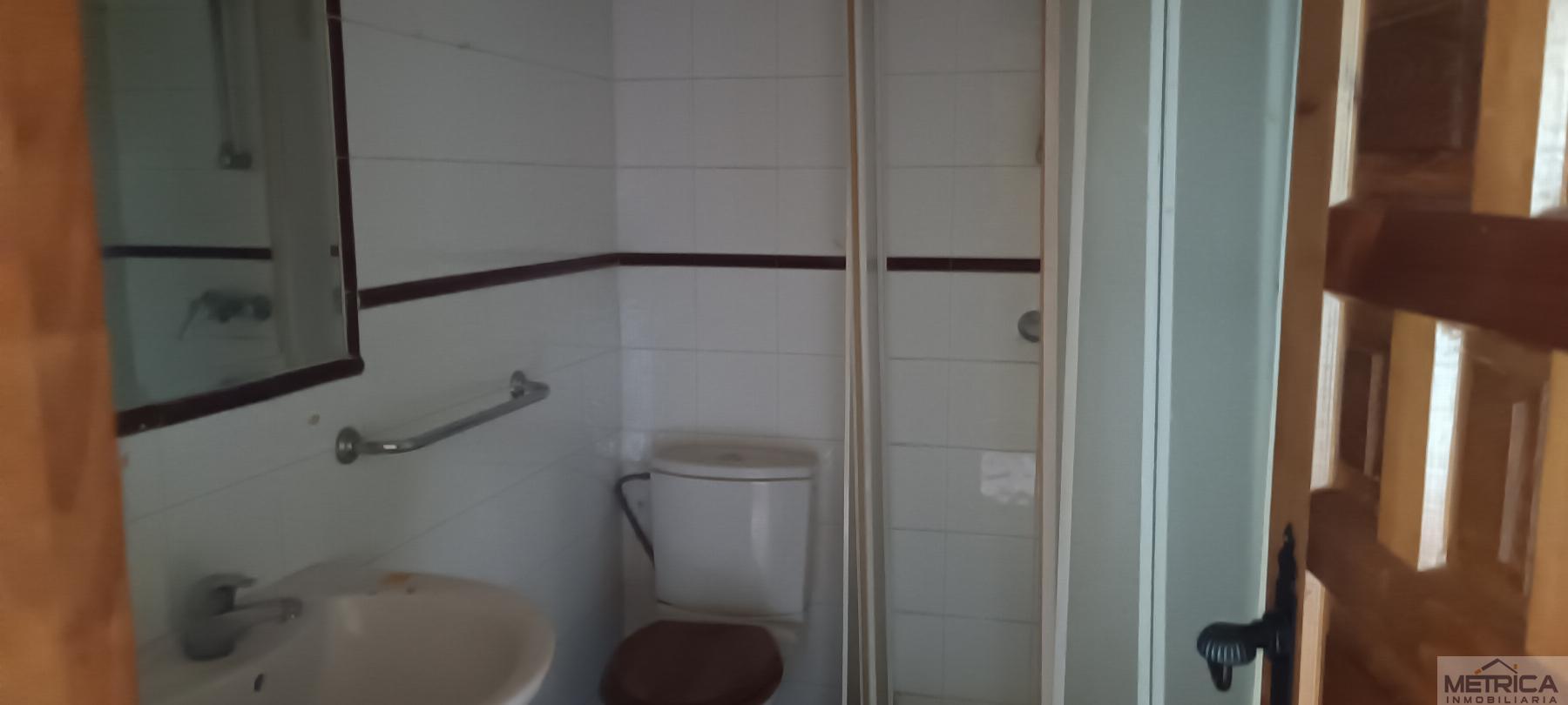 Venta de casa en Miranda de Azán