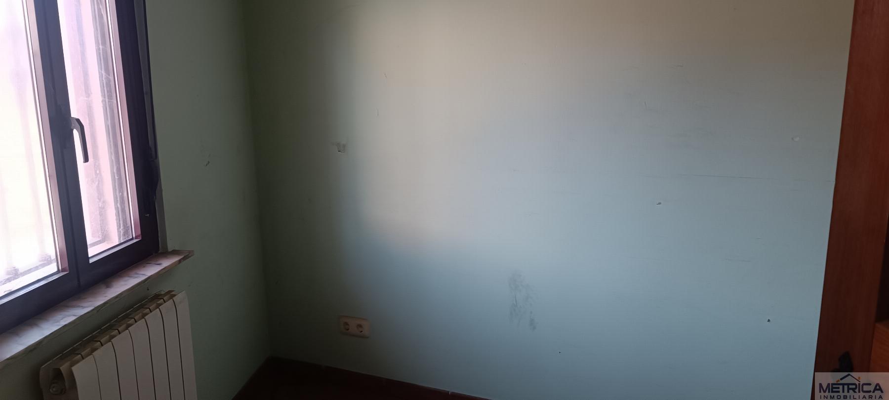 Venta de casa en Miranda de Azán