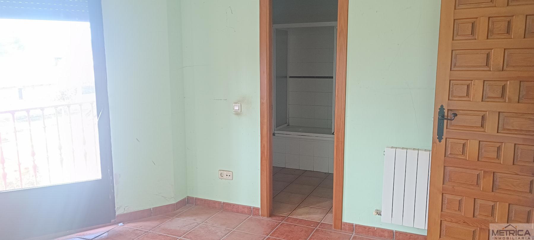 Venta de casa en Miranda de Azán