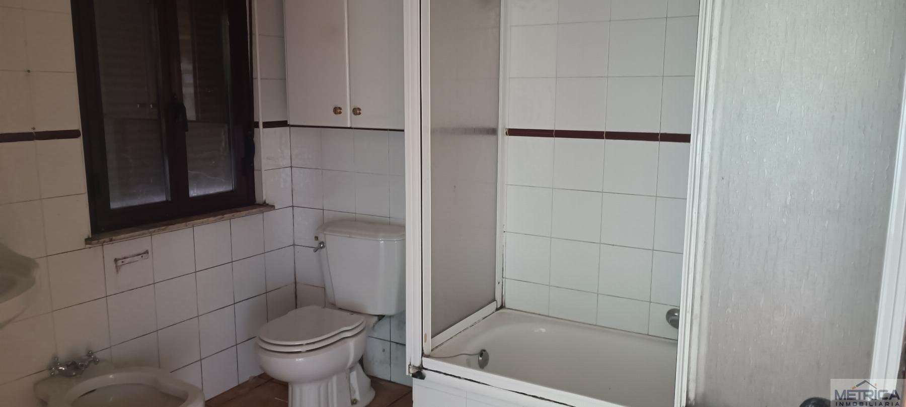 Venta de casa en Miranda de Azán