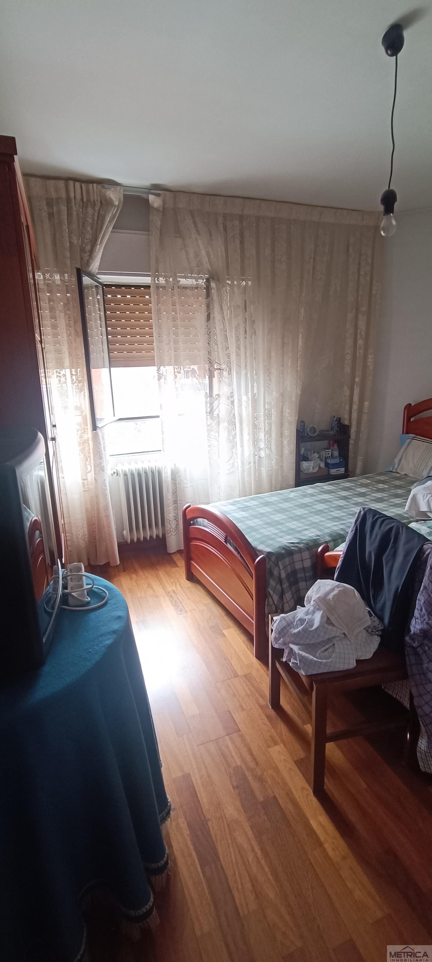 For sale of flat in Salamanca