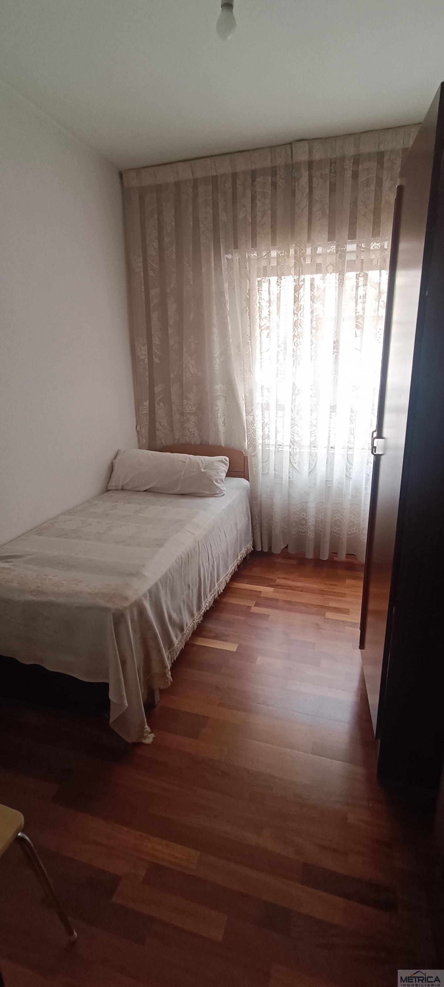 For sale of flat in Salamanca